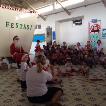 Natal em creches carentes - Itajaí - 2014