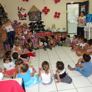 Natal em creches carentes - Itajaí - 2015