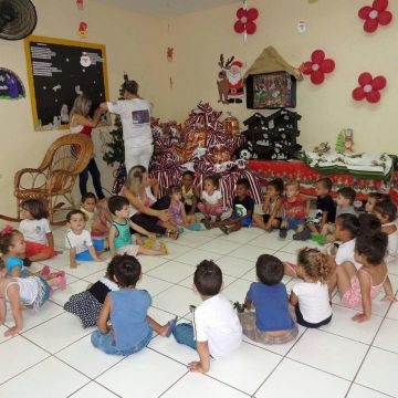 Natal em creches carentes - Itajaí - 2015